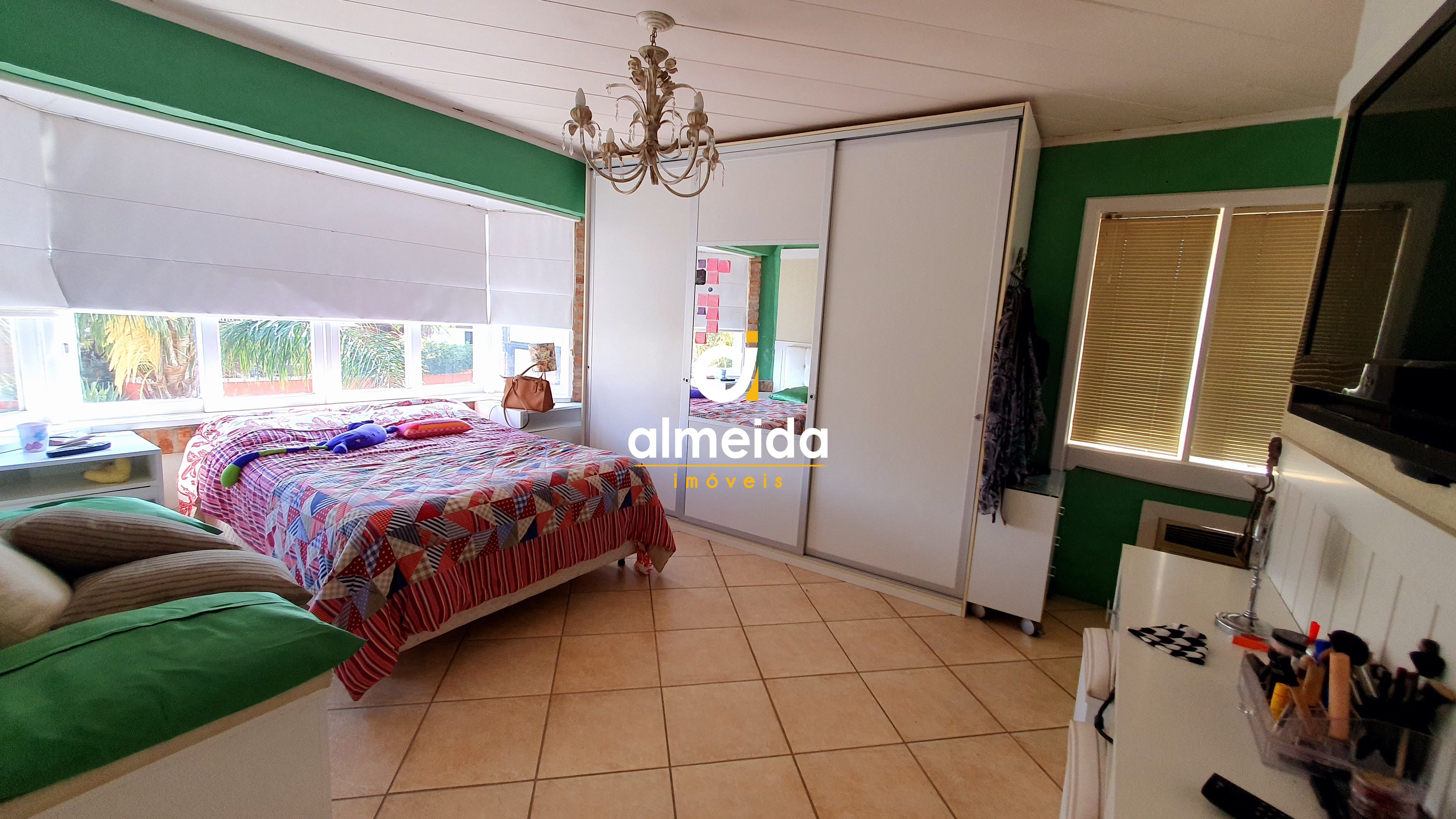 Casa à venda com 3 quartos, 340m² - Foto 43