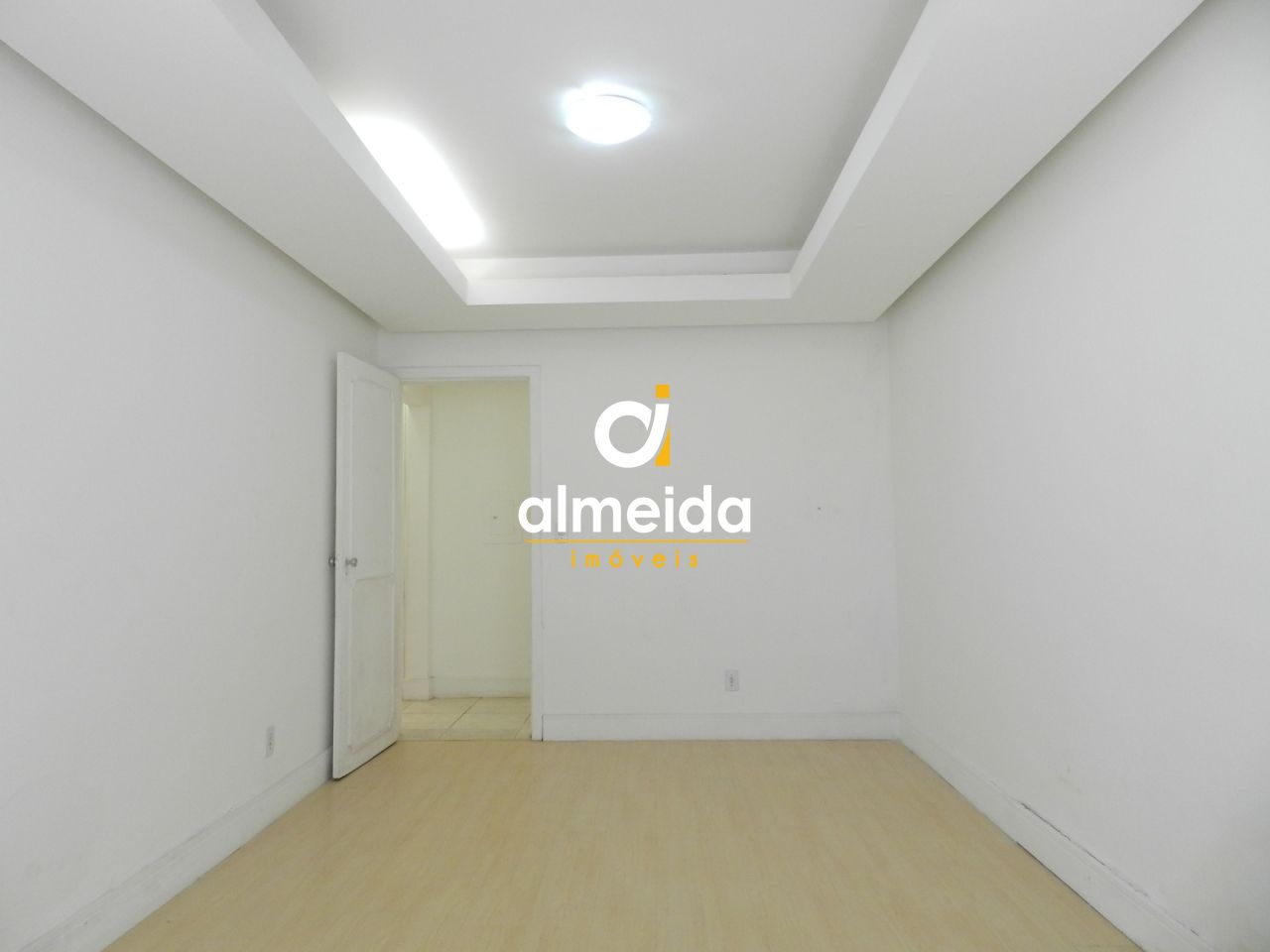 Apartamento à venda com 3 quartos, 190m² - Foto 16