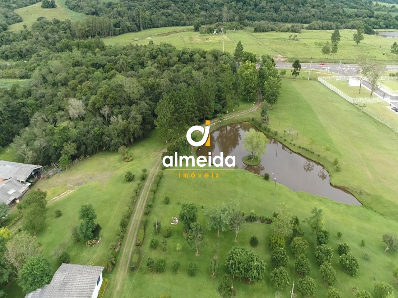 Fazenda à venda com 3 quartos, 3600000000m² - Foto 22