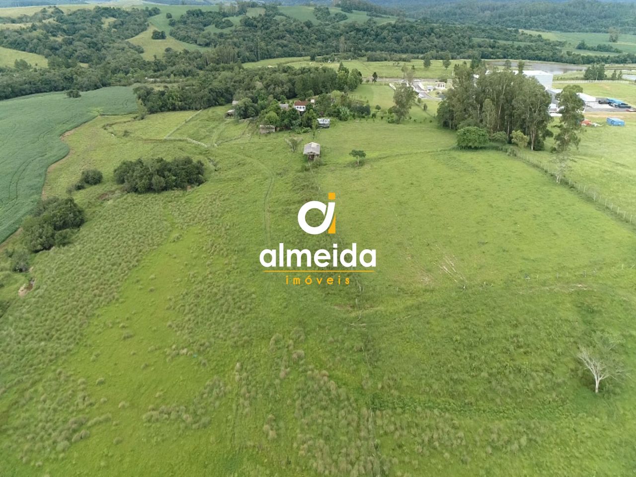 Fazenda à venda com 3 quartos, 3600000000m² - Foto 18