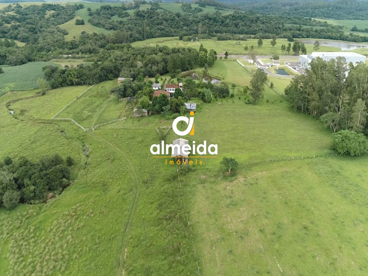 Fazenda à venda com 3 quartos, 3600000000m² - Foto 19