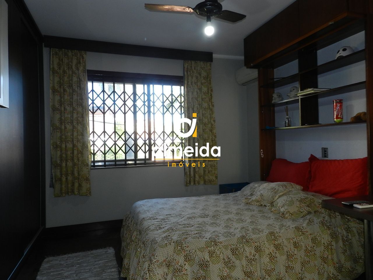 Casa, 3 quartos, 254 m² - Foto 32