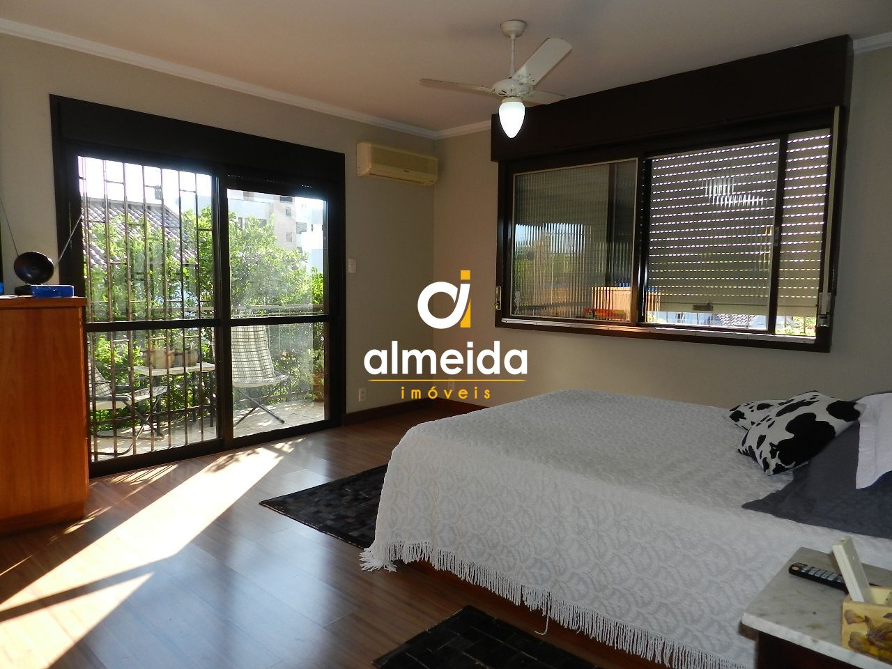 Casa, 3 quartos, 254 m² - Foto 37