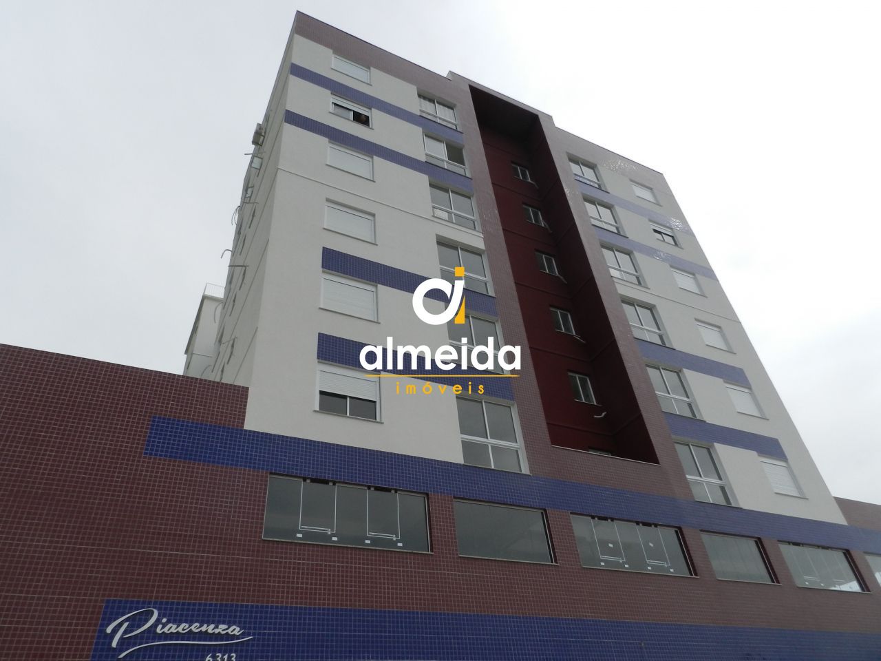 Apartamento  venda  no Camobi - Santa Maria, RS. Imveis