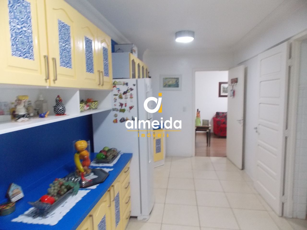 Apartamento à venda com 3 quartos, 158m² - Foto 11