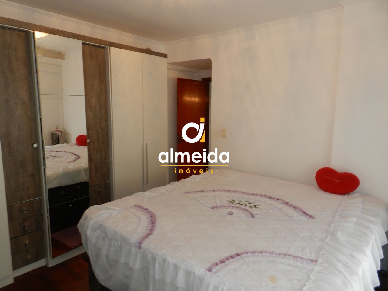 Apartamento à venda com 3 quartos, 178m² - Foto 17