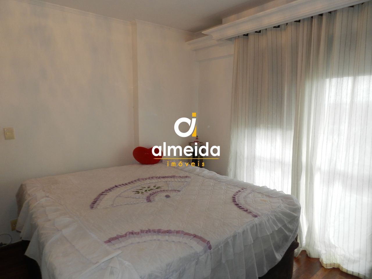 Apartamento à venda com 3 quartos, 178m² - Foto 16