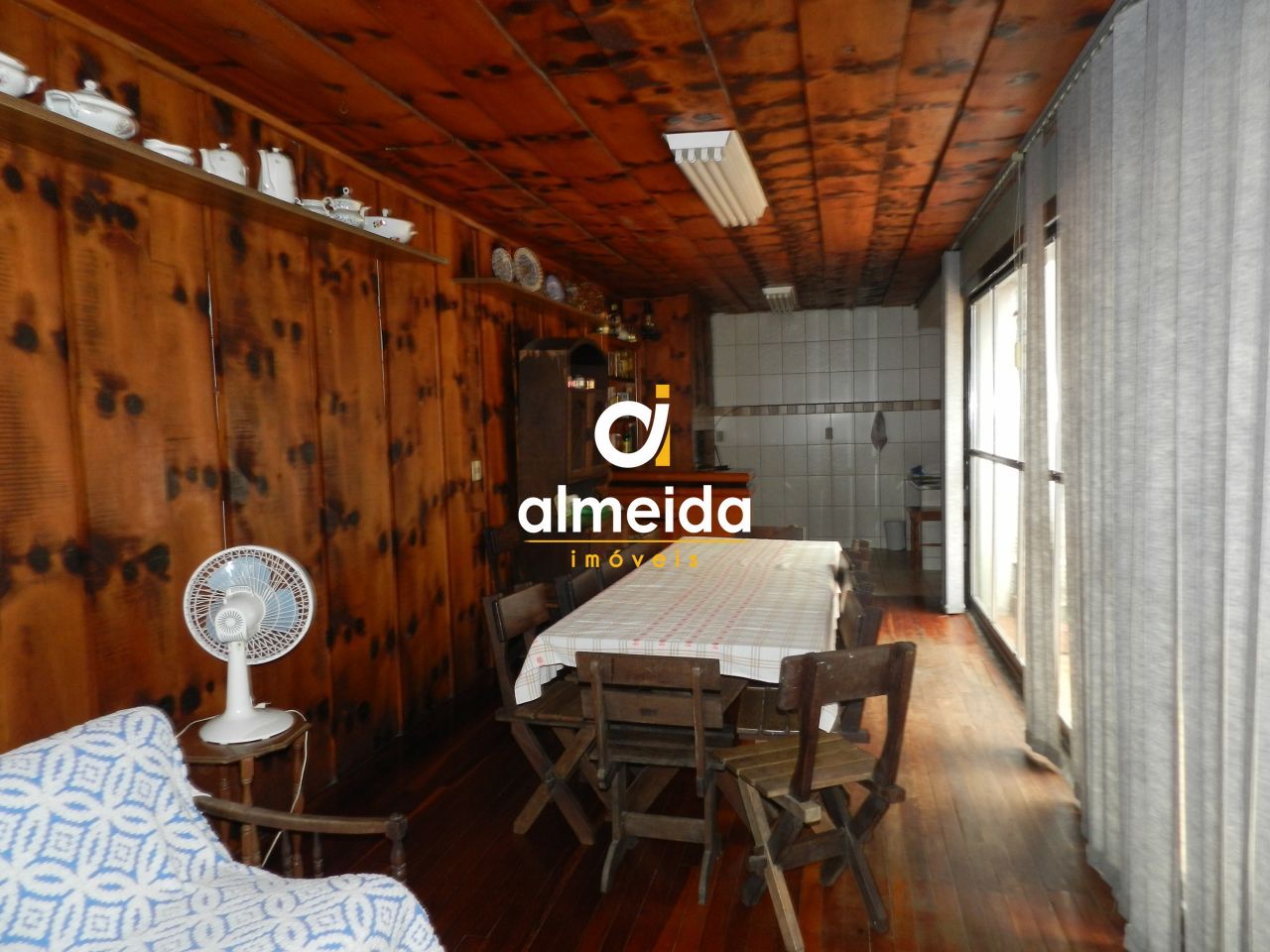 Casa à venda com 3 quartos, 200m² - Foto 15