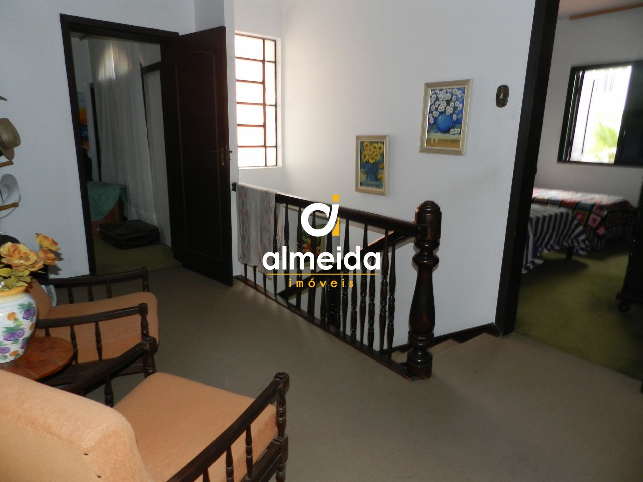 Casa à venda com 3 quartos, 200m² - Foto 14