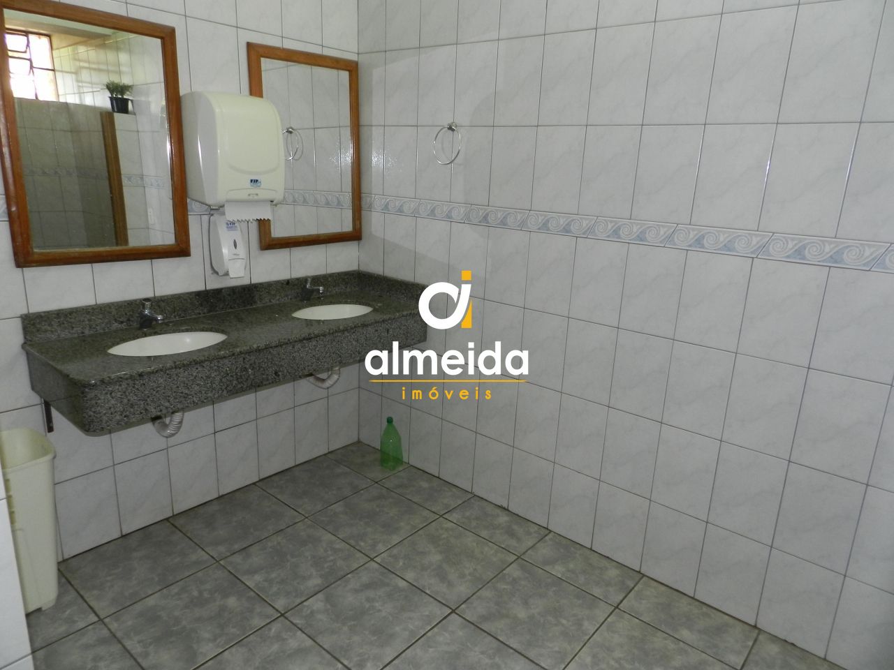 Prédio Inteiro à venda, 300m² - Foto 16