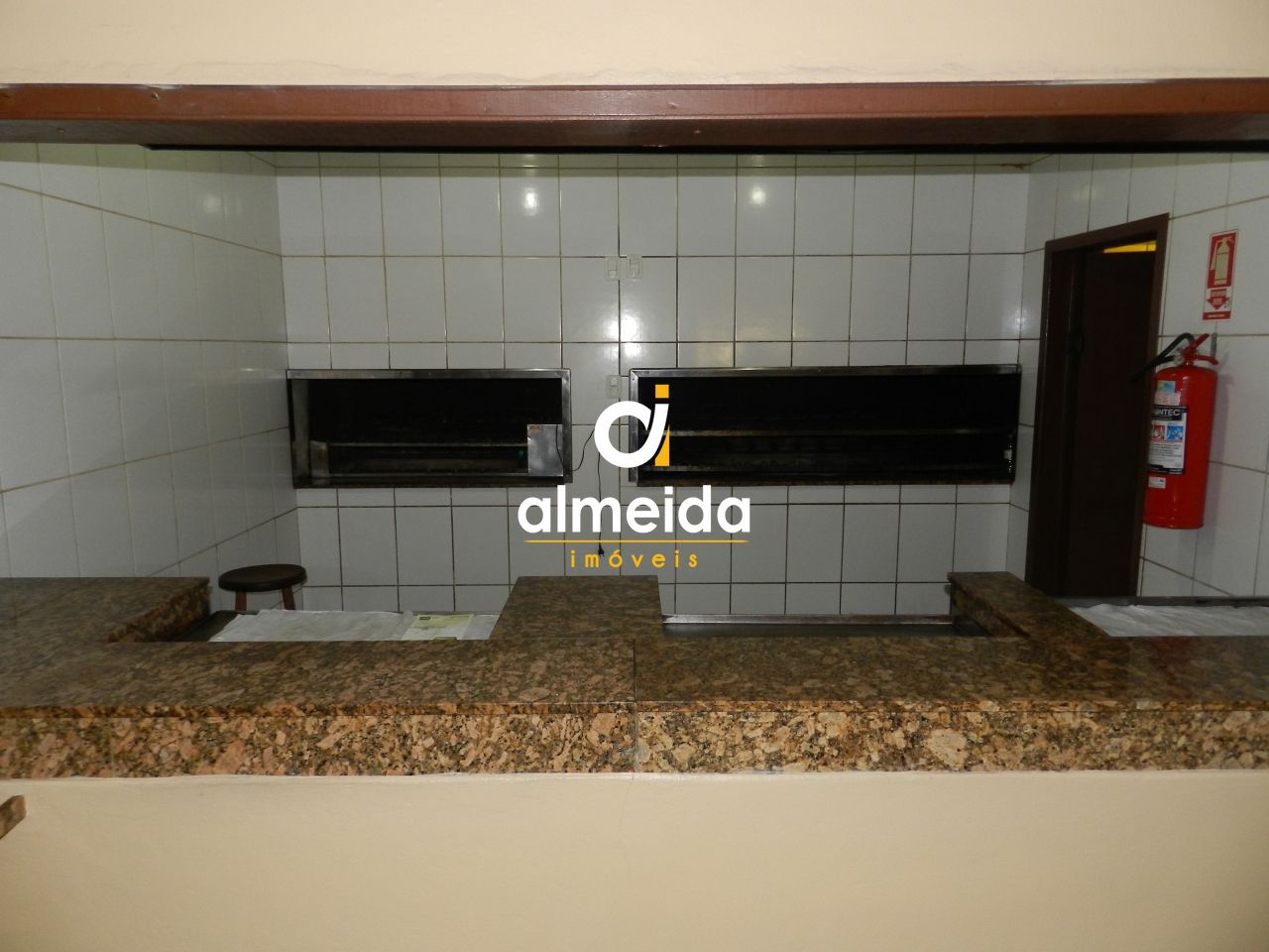 Prédio Inteiro à venda, 300m² - Foto 24