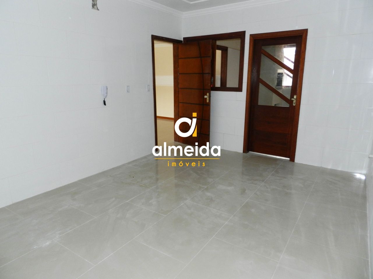 Linda residência em bairro nobre!
