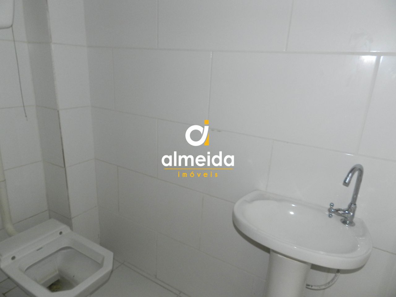 Linda residência em bairro nobre!