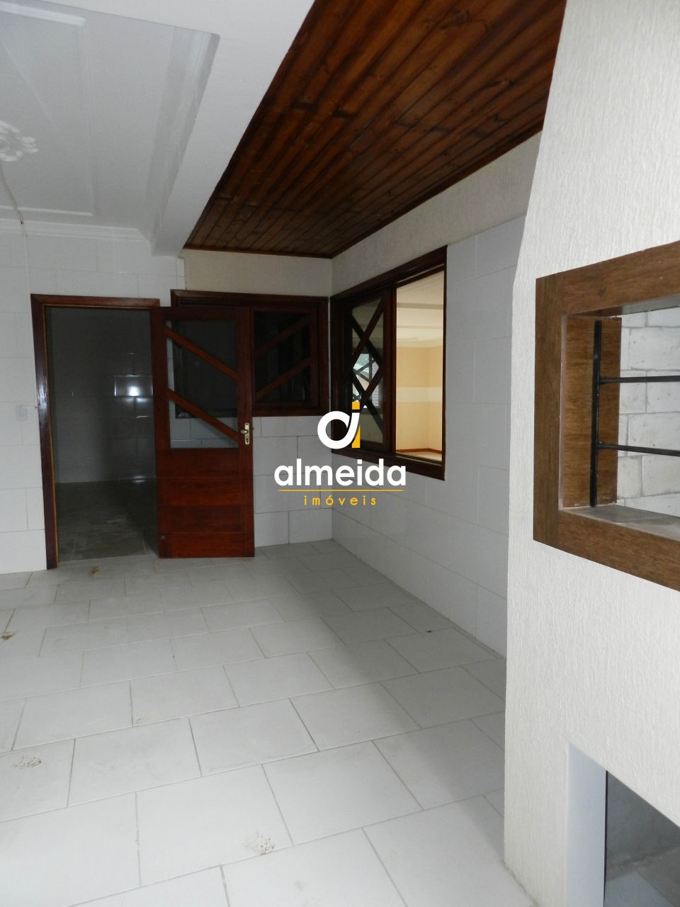 Linda residência em bairro nobre!