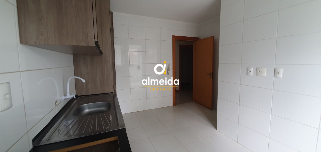 Apartamento à venda com 3 quartos, 127m² - Foto 18