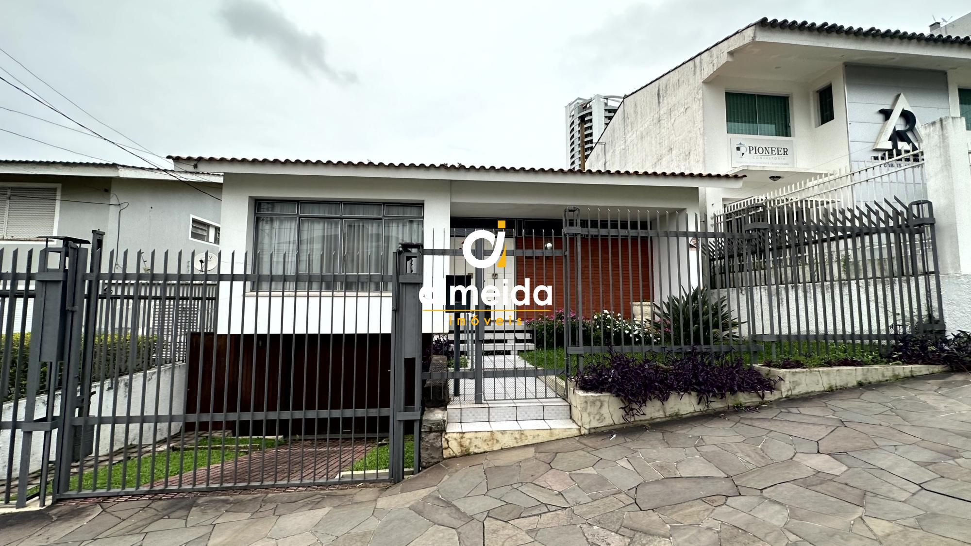 Casa  venda  no Nossa Senhora de Lourdes - Santa Maria, RS. Imveis