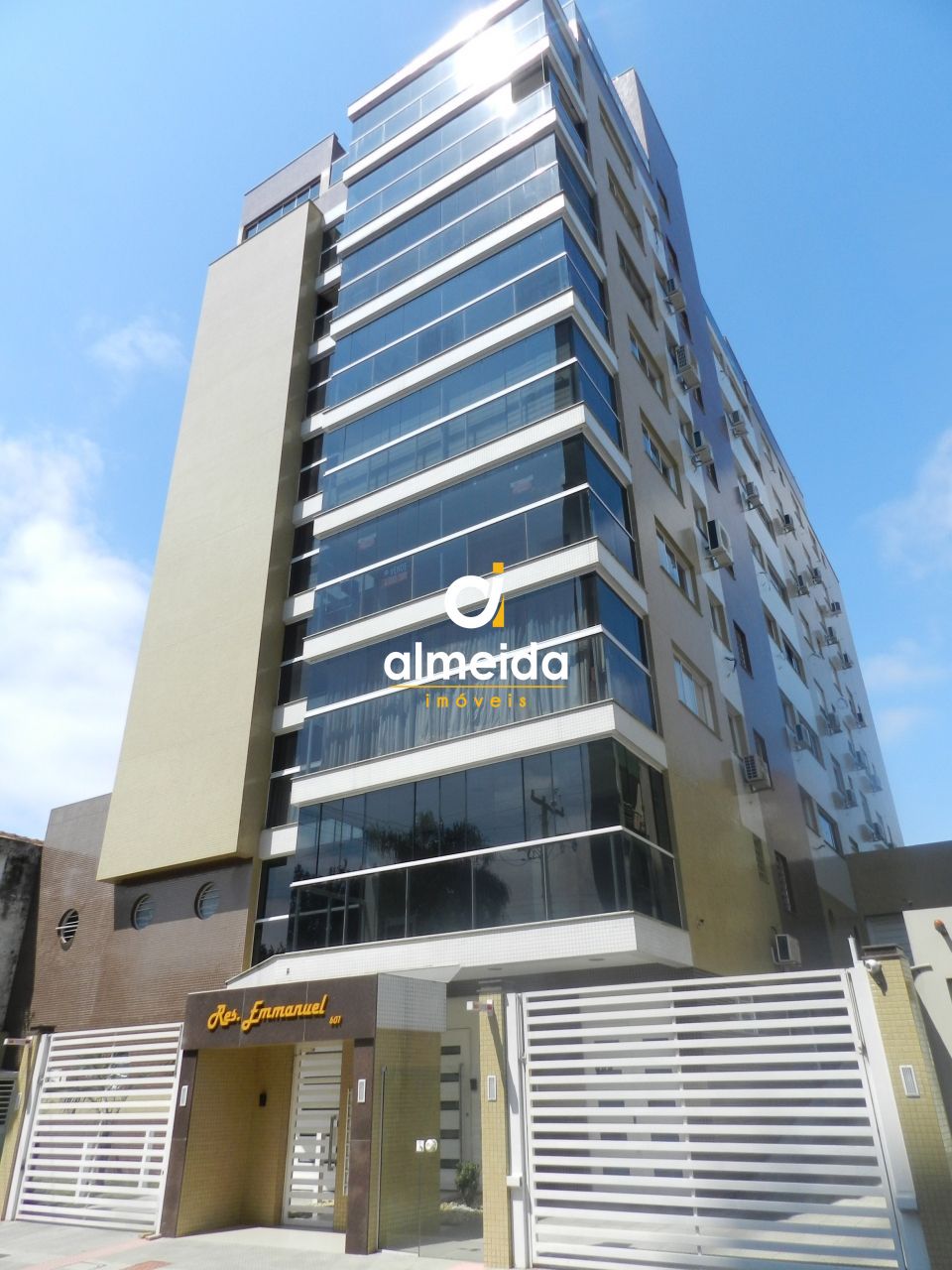 Cobertura à venda  no Centro - Santa Maria, RS. Imóveis