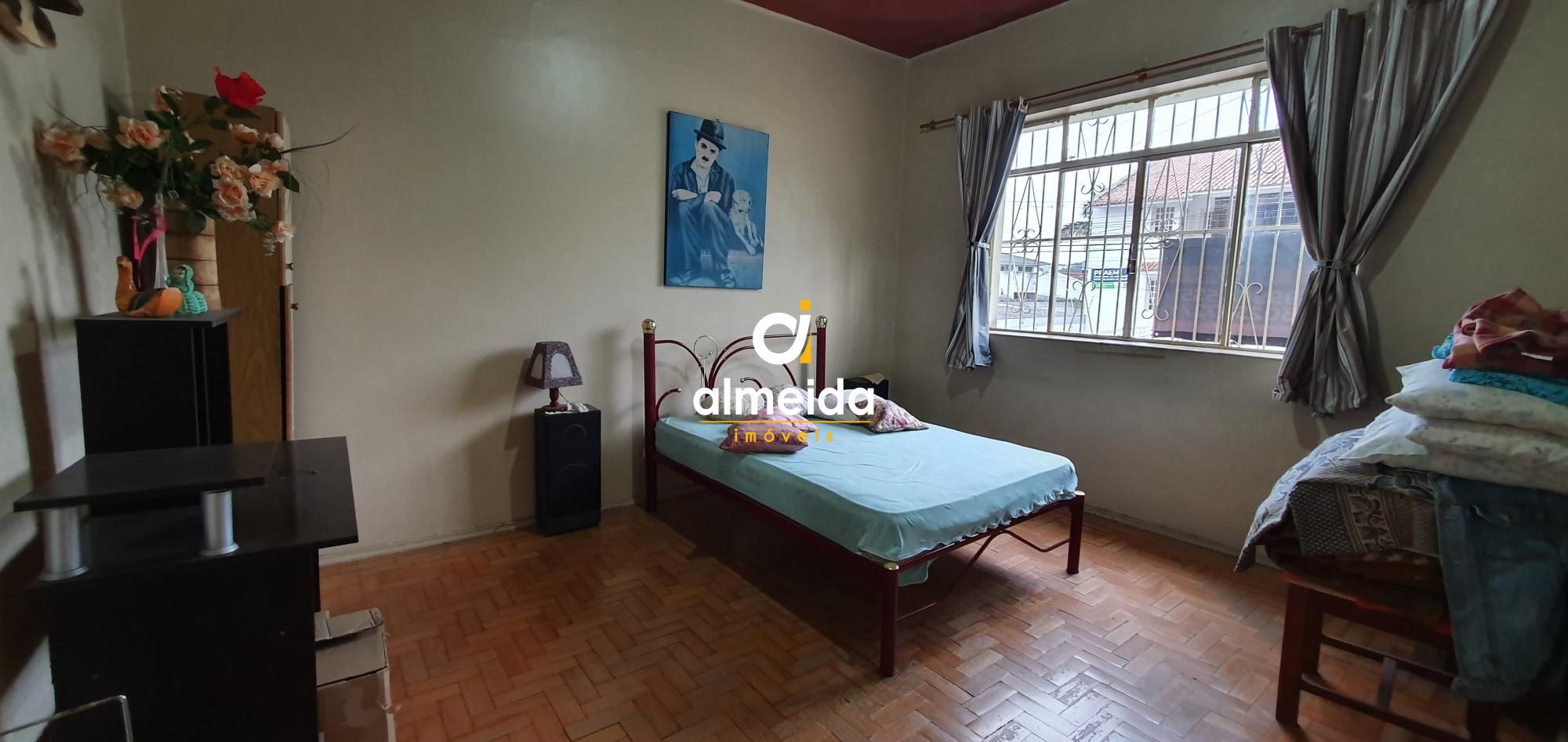 Casa com 4 Dormitórios à venda, 203 m² por R$ 1.000.000,00 Casa com 4 Dormitórios à venda, 203 m² por R$ 1.000.000,00