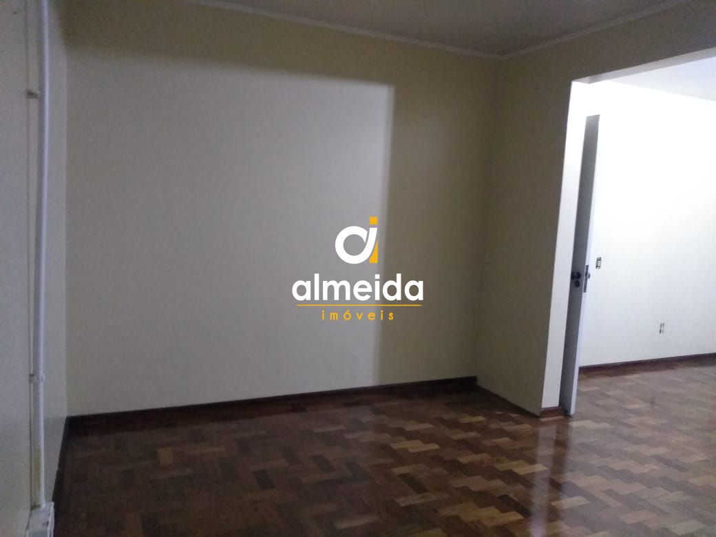 Casa à venda com 4 quartos, 347m² - Foto 25