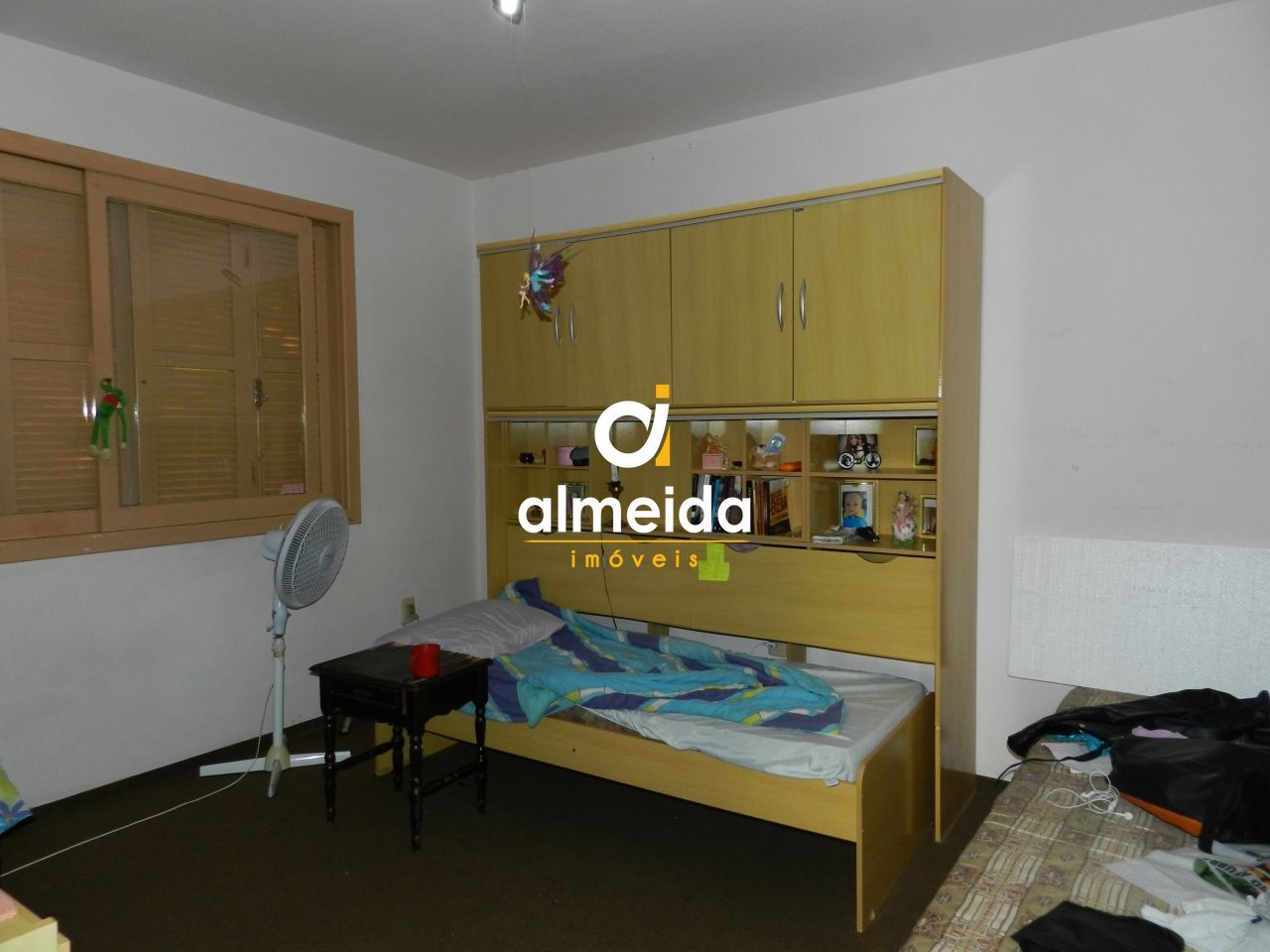 Casa à venda com 3 quartos, 200m² - Foto 18