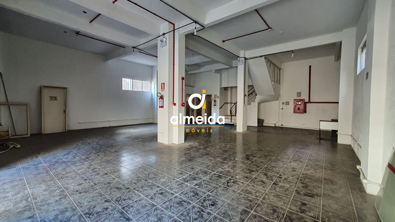 Sala comercial para alugar  no Centro - Santa Maria, RS. Imveis