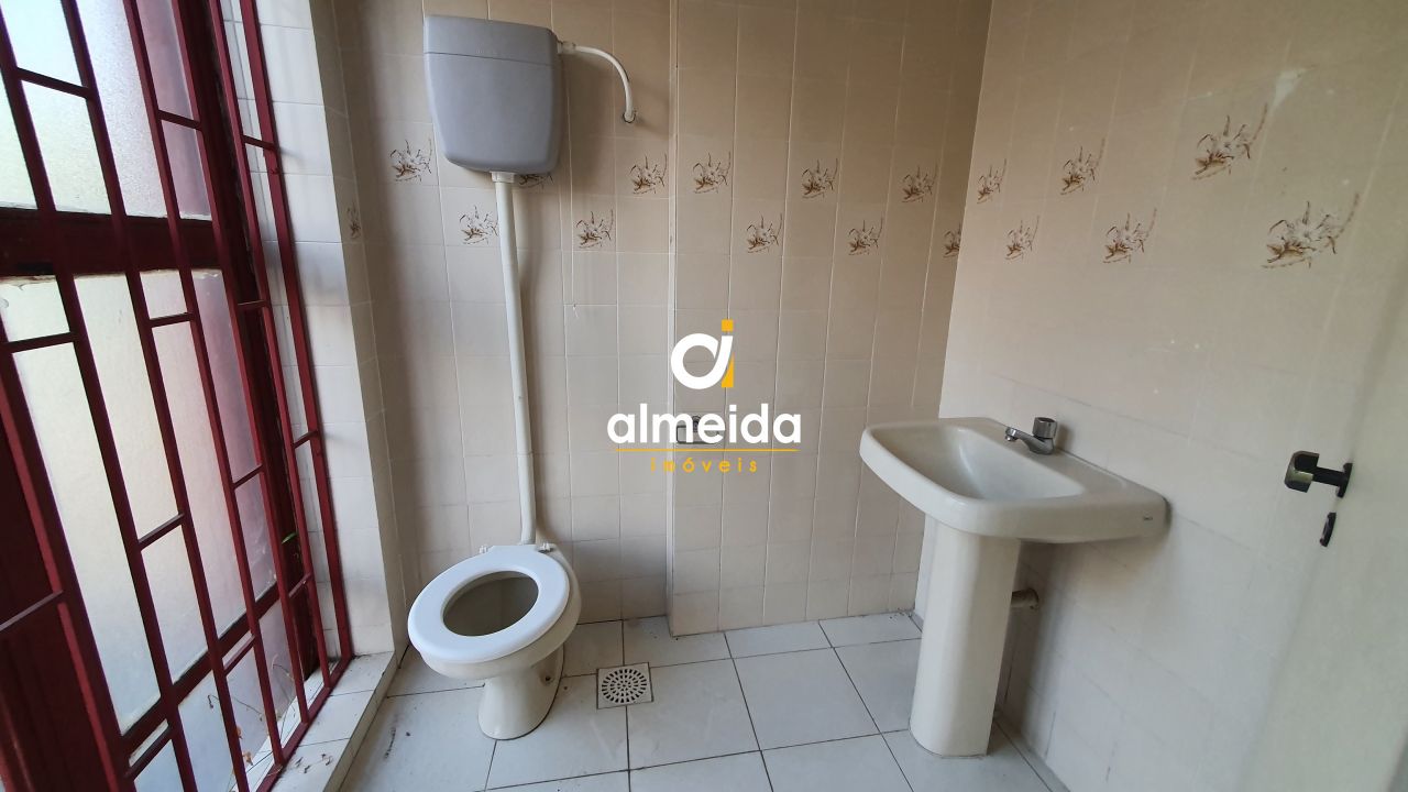 Conjunto Comercial-Sala à venda e aluguel com 8 quartos, 280m² - Foto 15