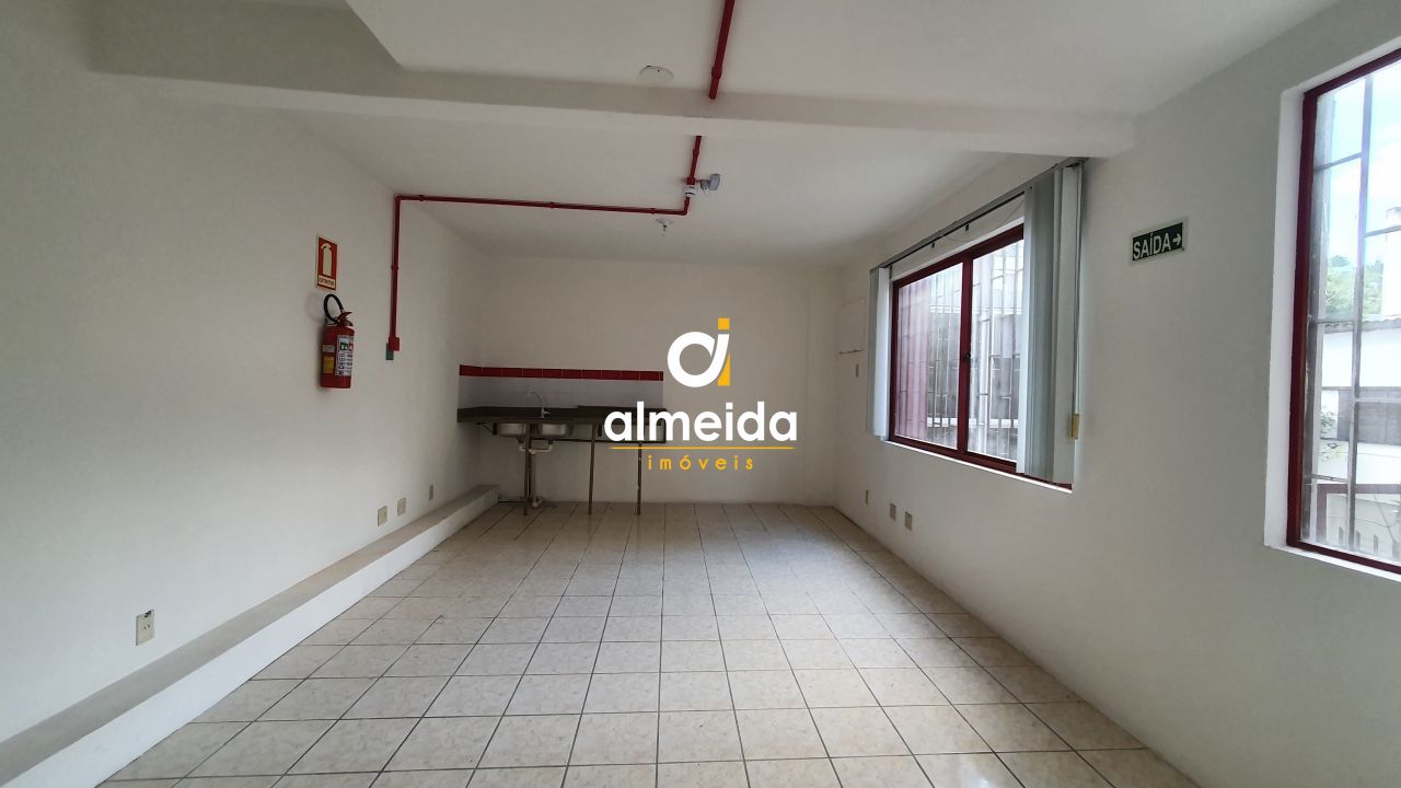 Conjunto Comercial-Sala à venda e aluguel com 8 quartos, 280m² - Foto 11