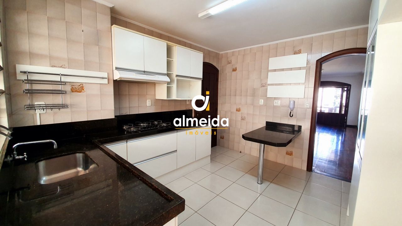 Apartamento à venda com 3 quartos, 110m² - Foto 11