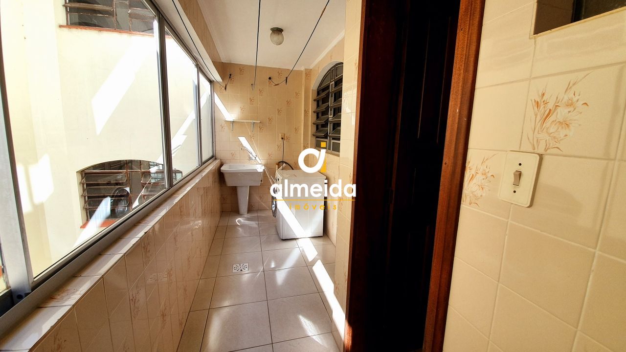 Apartamento à venda com 3 quartos, 110m² - Foto 12