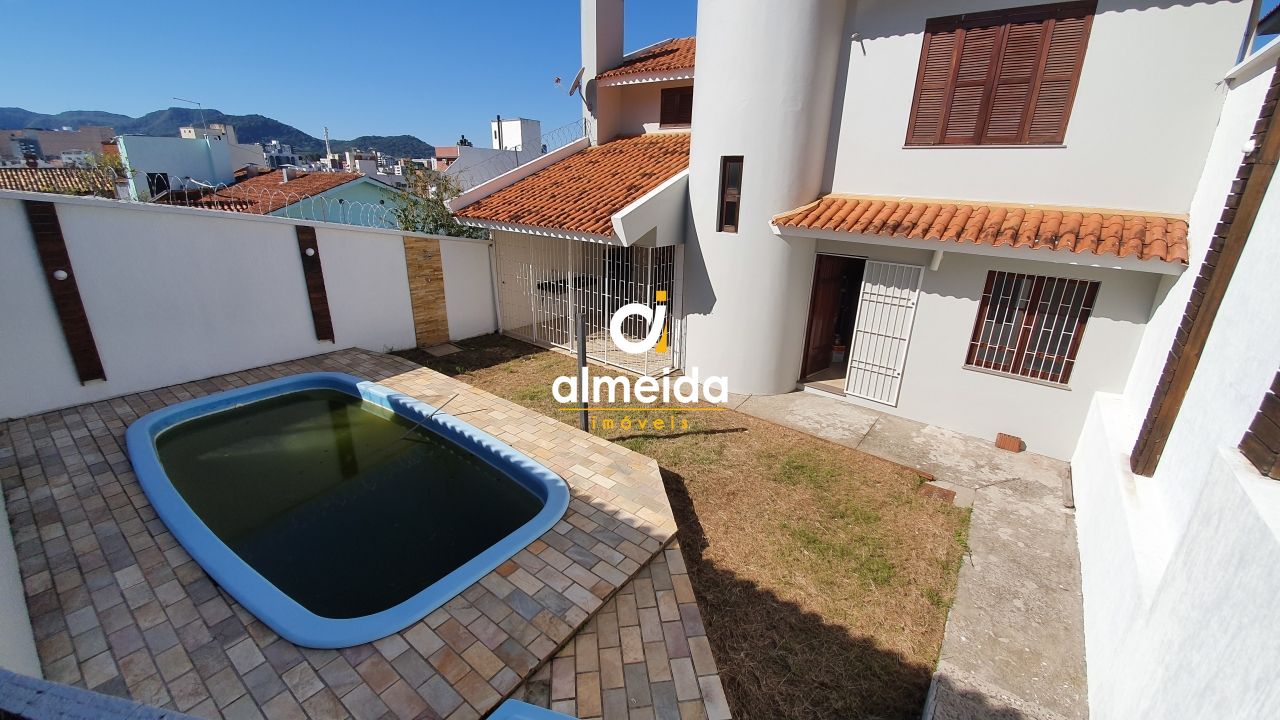 Casa à venda com 4 quartos, 400m² - Foto 40