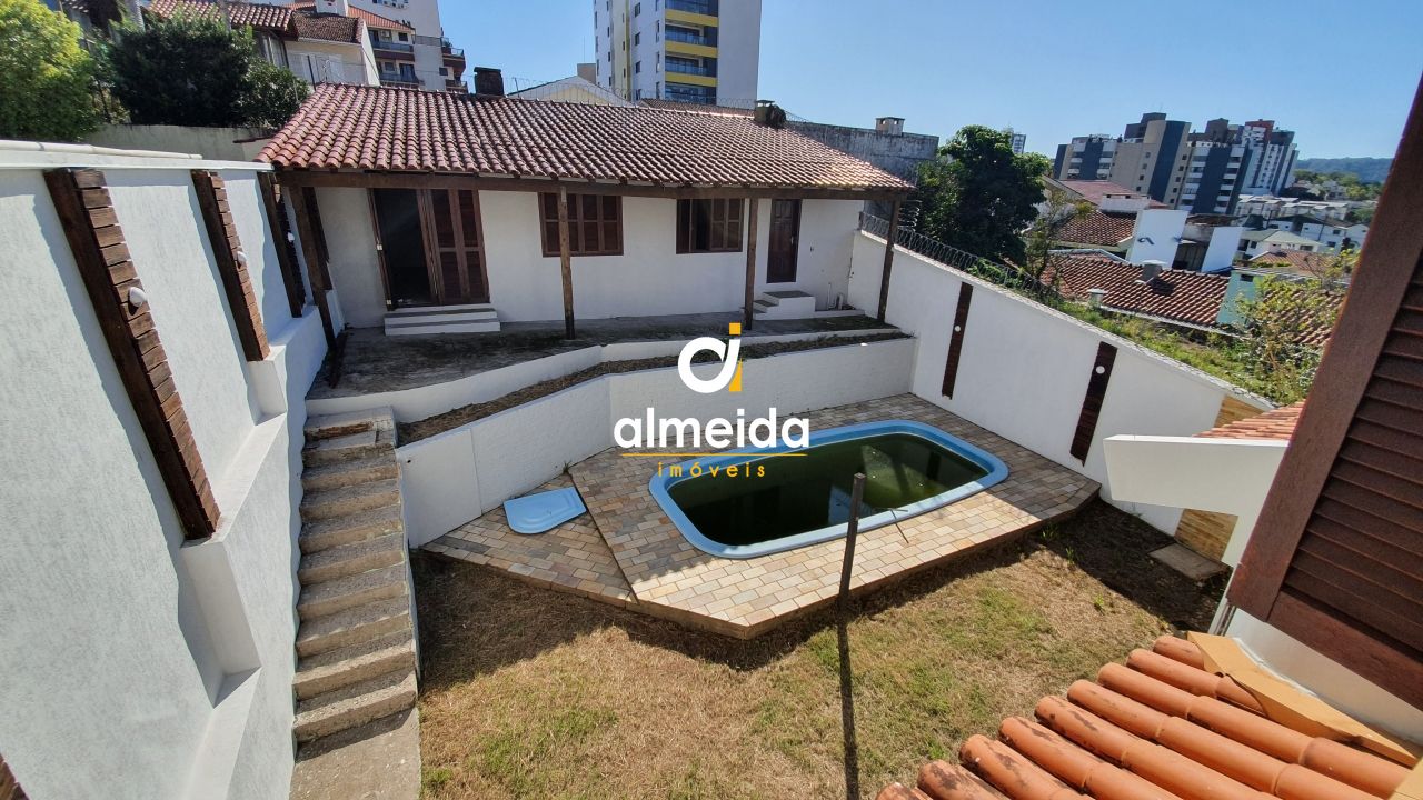 Casa à venda com 4 quartos, 400m² - Foto 38