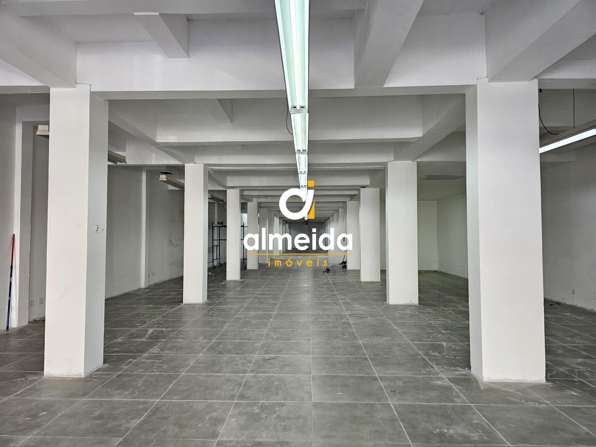 Sala comercial à venda  no Centro - Santa Maria, RS. Imóveis