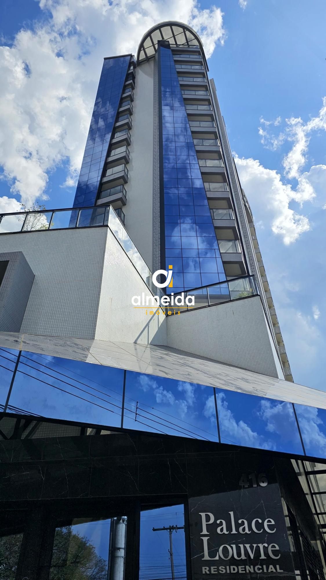 Apartamento 3 suites no palace louvre residencial em santa m