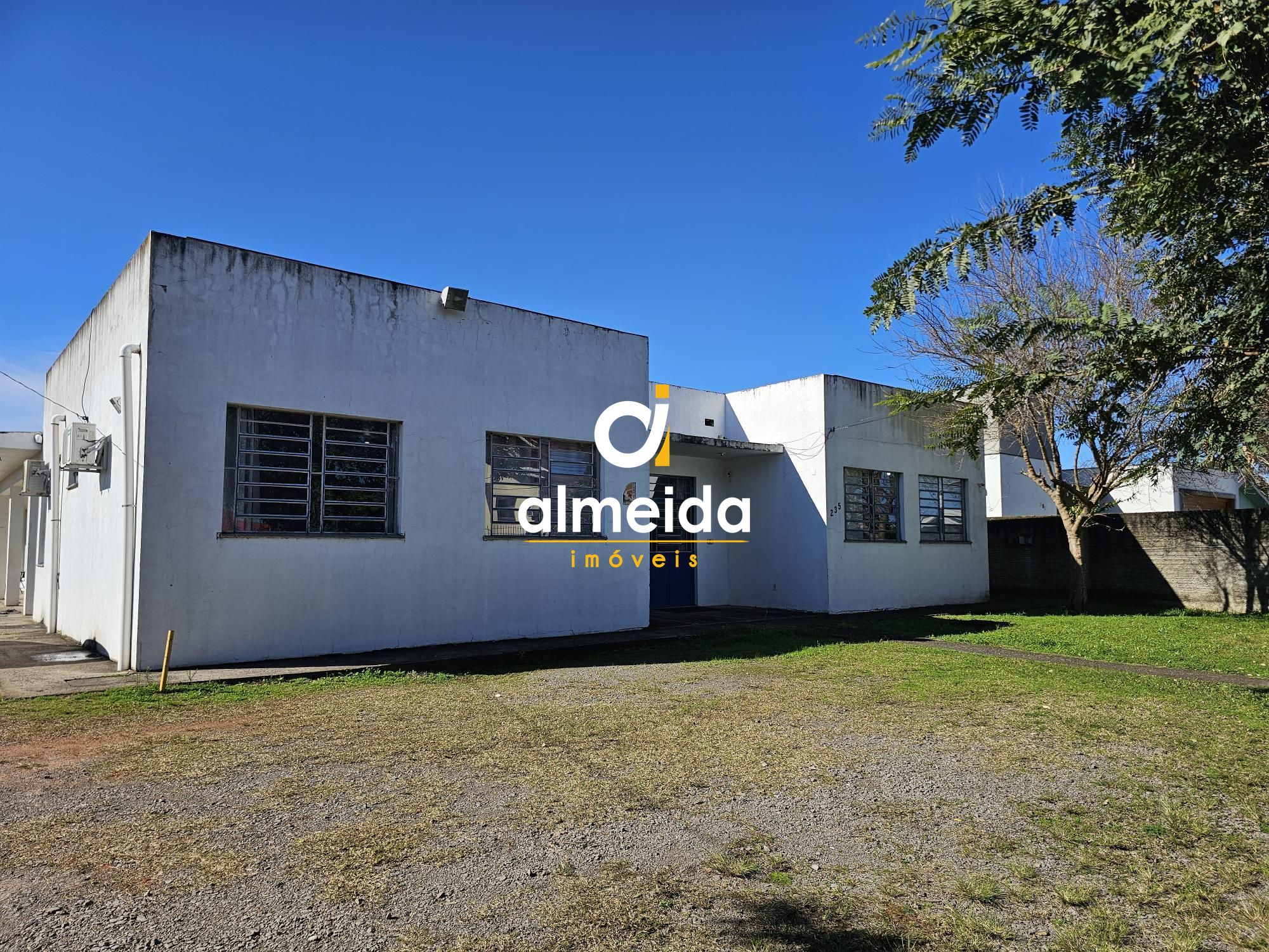 Prédio 8 dormitórios à venda pé de plátano santa maria/rs