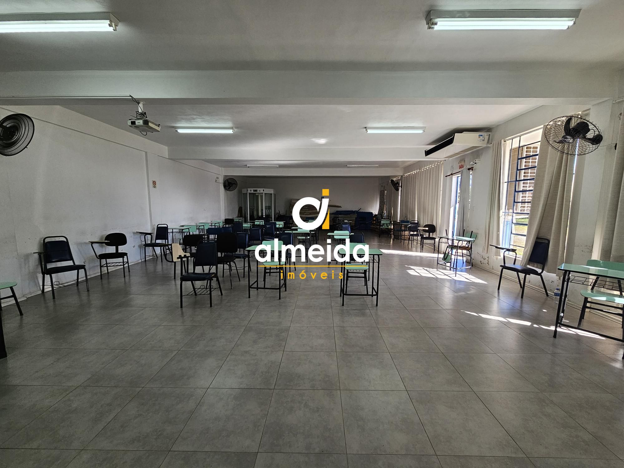 Prédio 8 dormitórios à venda pé de plátano santa maria/rs