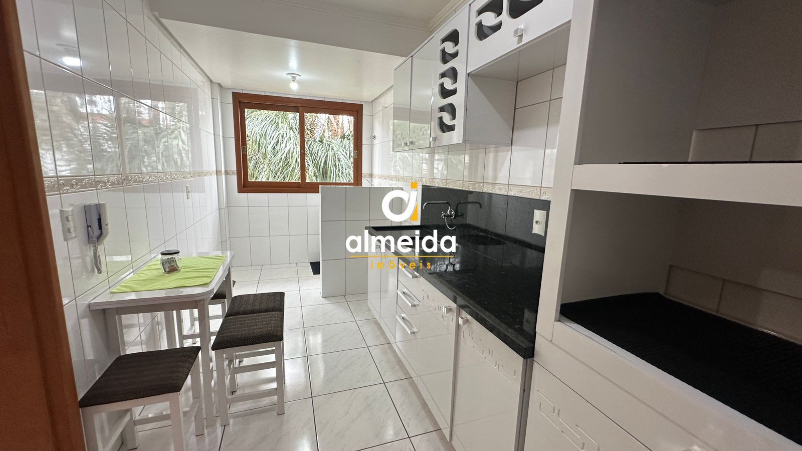 Apartamento à venda com 3 quartos, 99m² - Foto 12