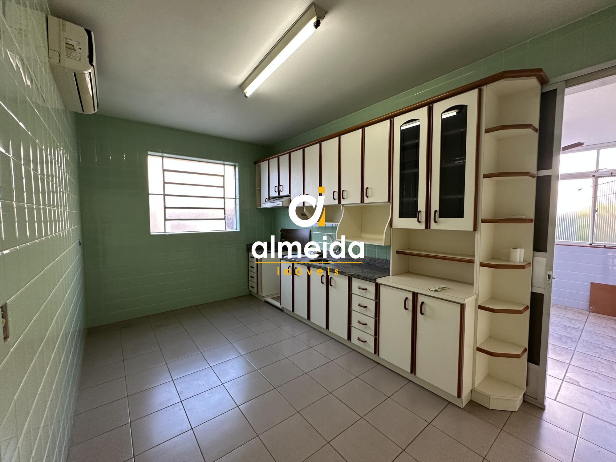 Apartamento à venda com 3 quartos, 80m² - Foto 11