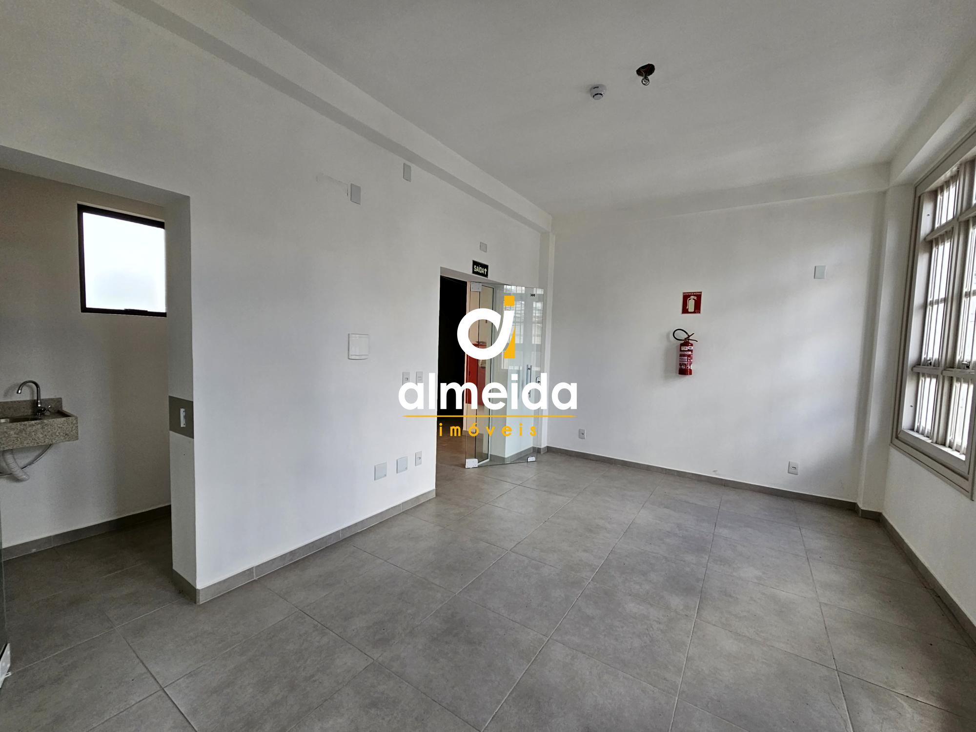 Conjunto Comercial-Sala à venda e aluguel com 14 quartos, 739m² - Foto 26