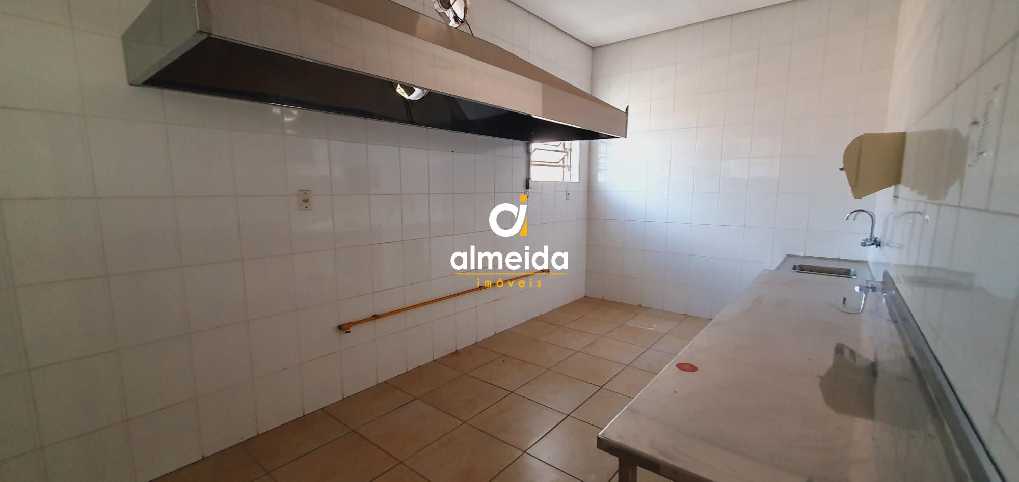 Prédio Inteiro para alugar com 8 quartos, 1332m² - Foto 40