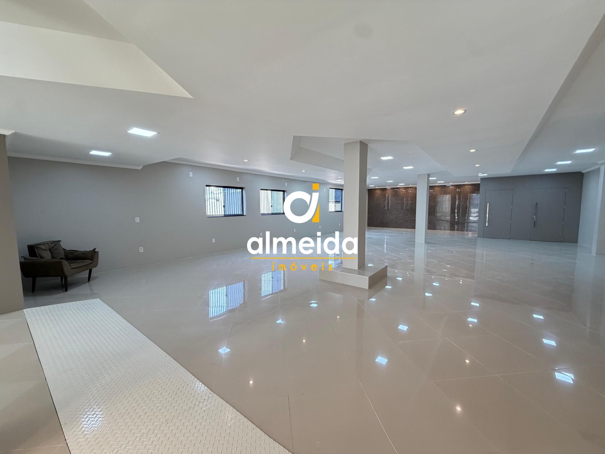Sala comercial no bairro nossa senhora de lourdes em santa m