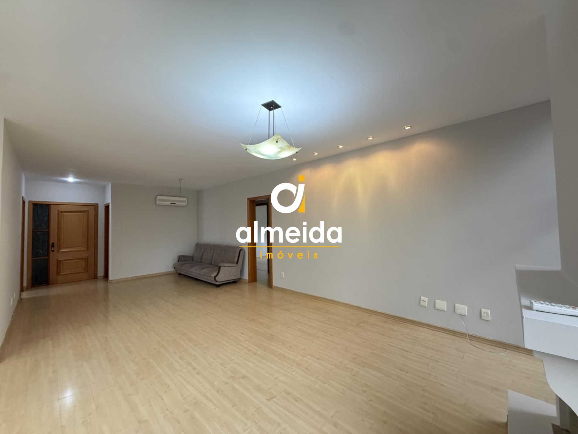 Apartamento 3 dormitorios em santa maria rs
