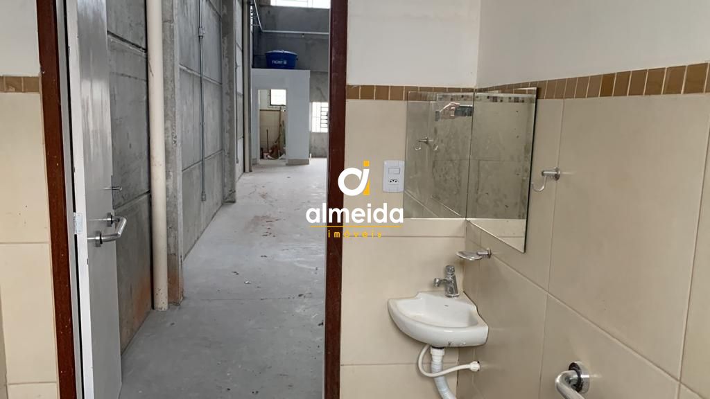 Pavilhão 1 dormitórios para alugar nossa senhora medianeira 
