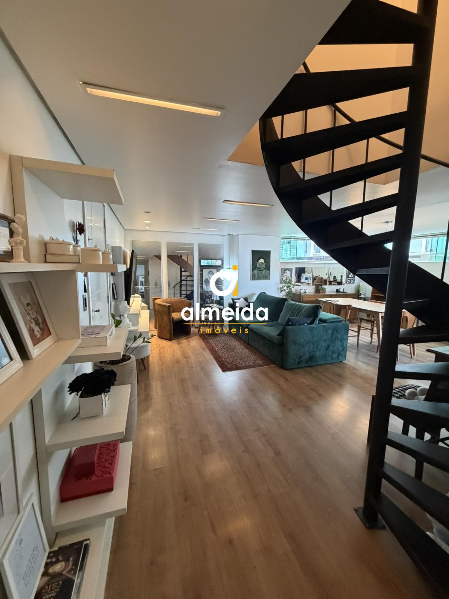 Apartamento mobiliado 3 quartos, 1 suite no bairro nossa sra