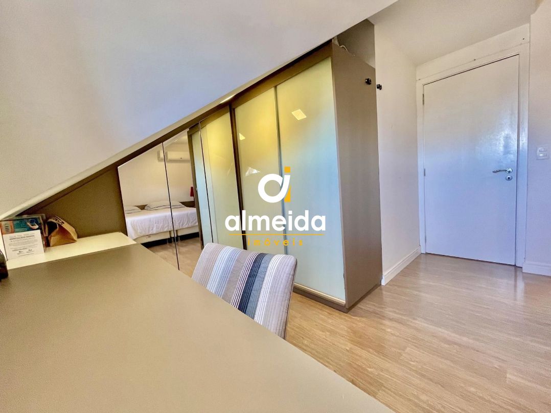 Casa à venda com 4 quartos, 171m² - Foto 15