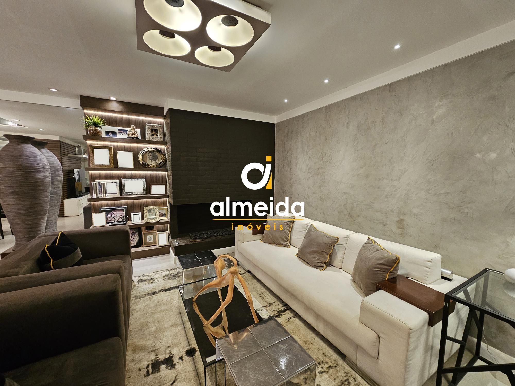 Apartamento alto padrão 4 dormitórios na cidade de santa mar