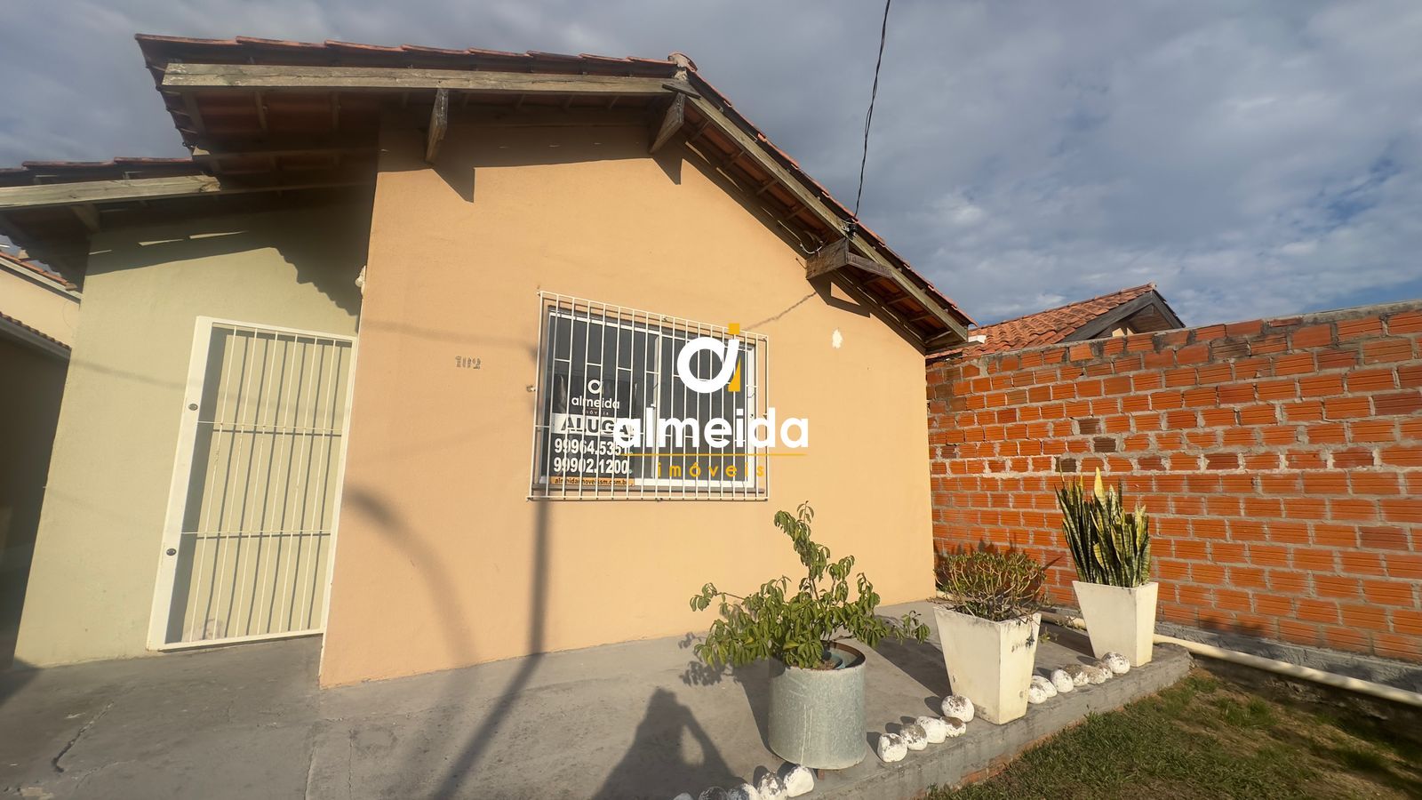 Casa para alugar  no São João - Santa Maria, RS. Imóveis