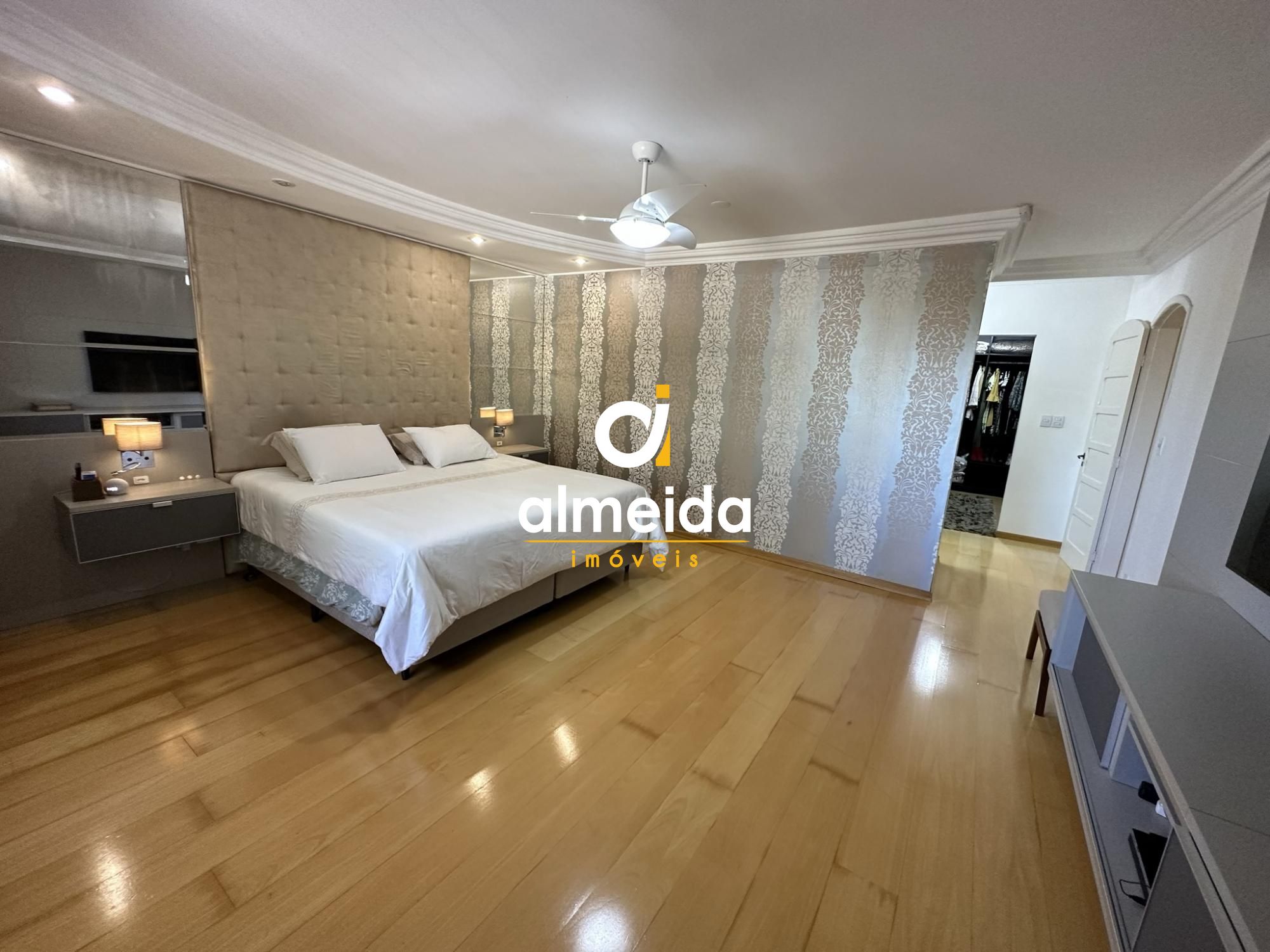 Casa à venda com 4 quartos, 421m² - Foto 51