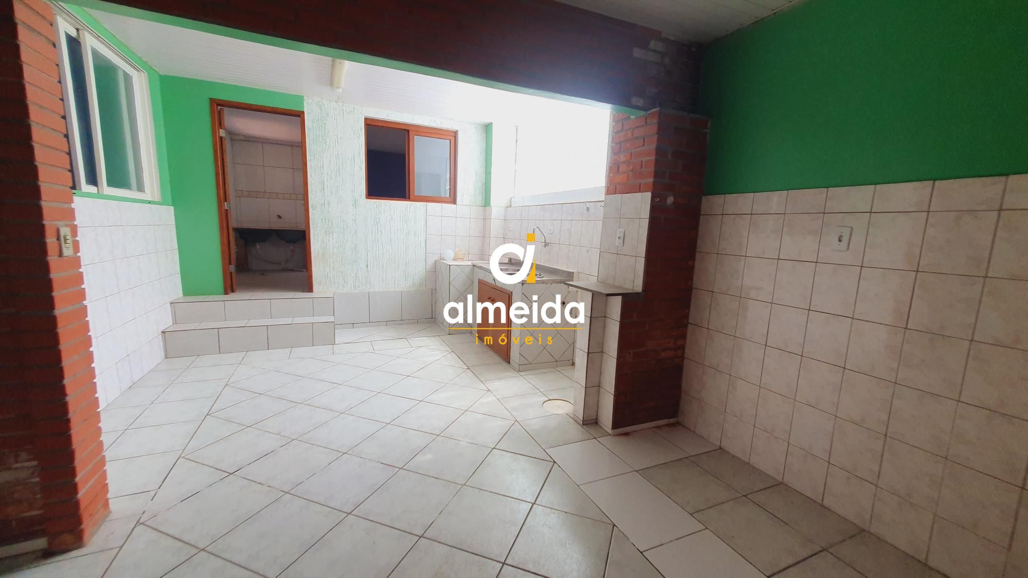 Casa à venda com 2 quartos, 200m² - Foto 12