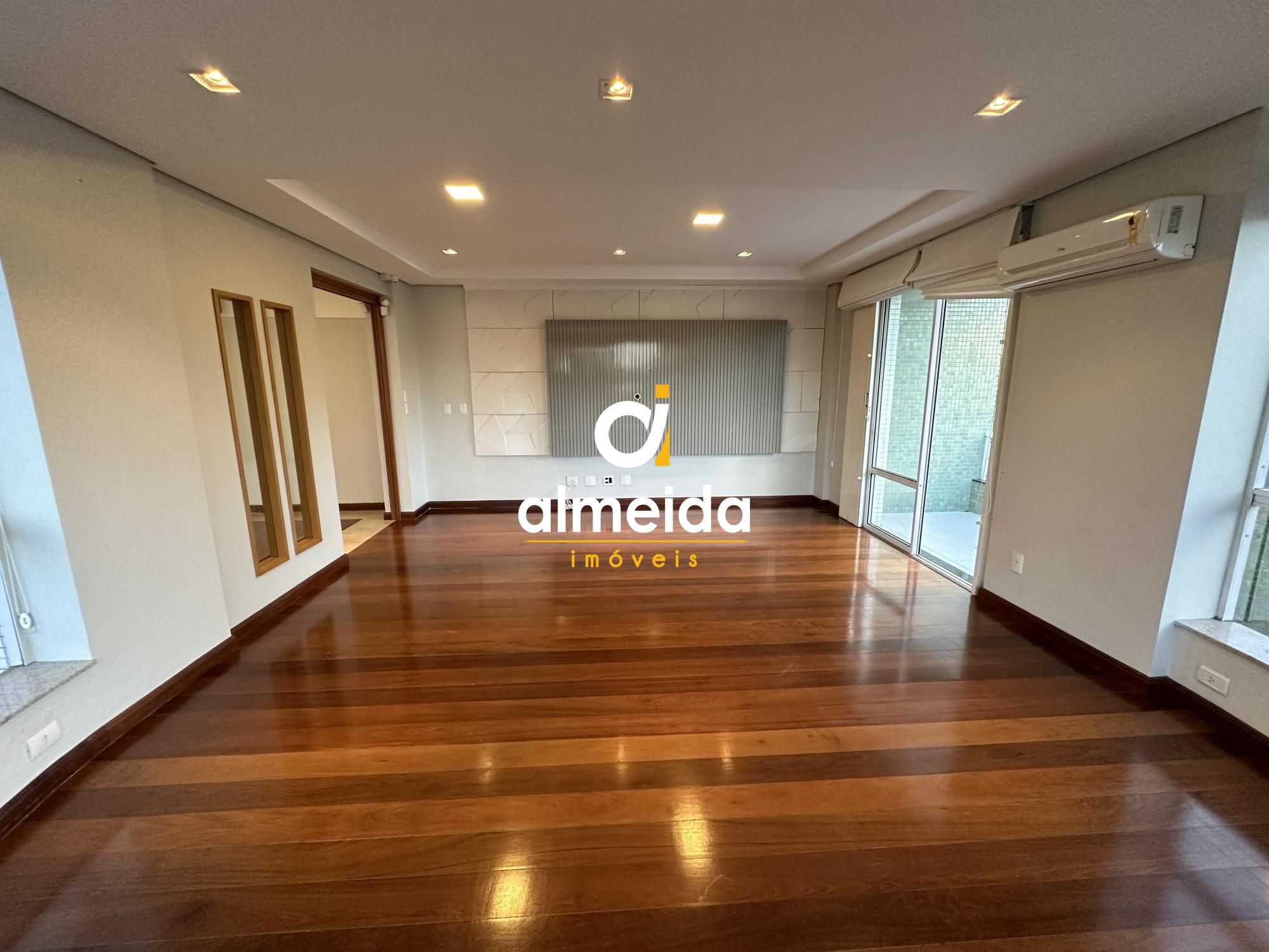 Apartamento à venda com 3 quartos, 221m² - Foto 20