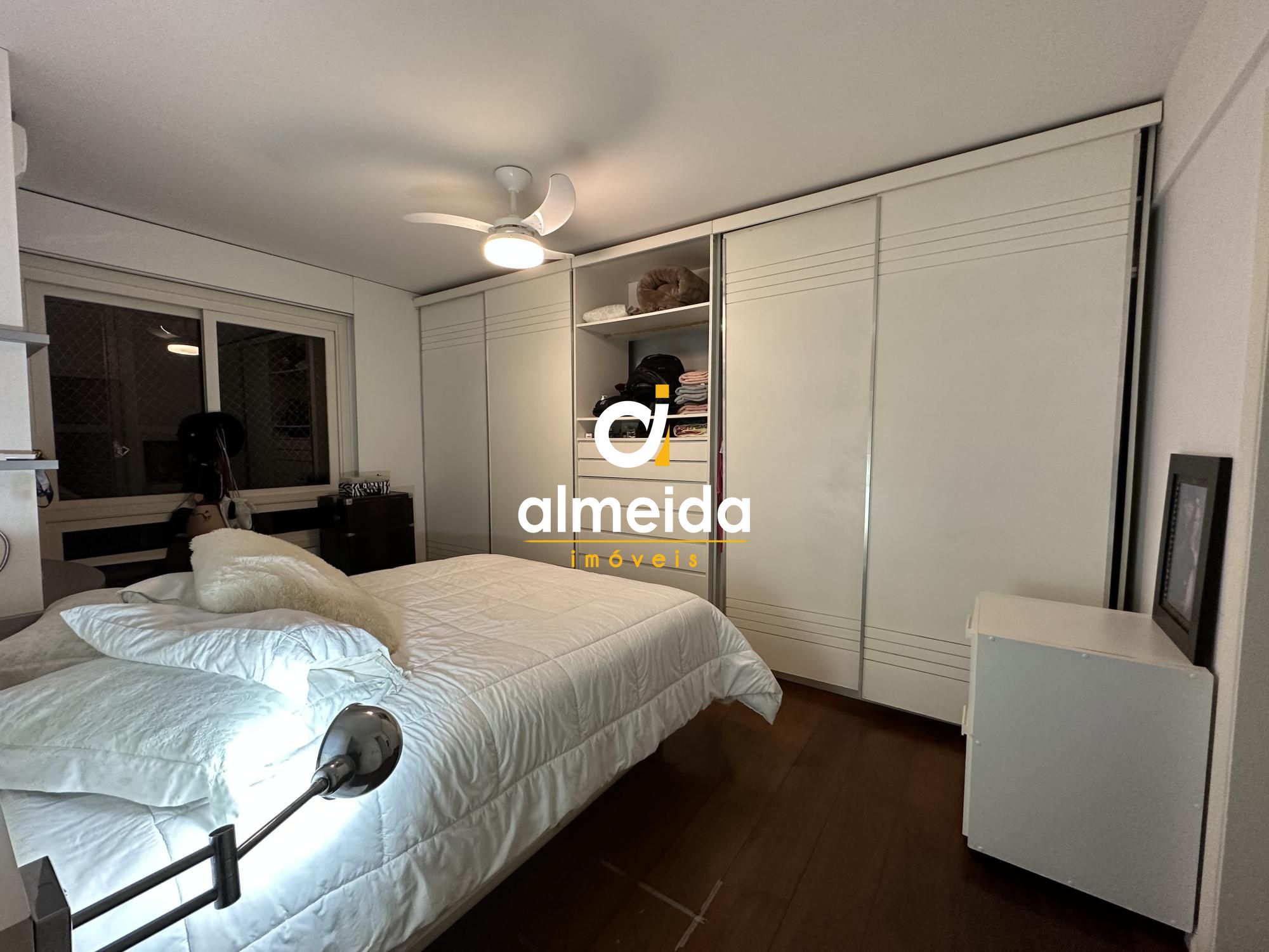 Apartamento à venda com 3 quartos, 165m² - Foto 31